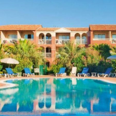 Entre Mer Et Piscine Hyères Exteriér fotografie